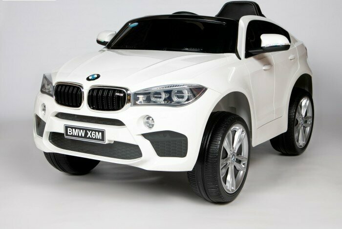 BMW X6М (JJ2199) Белый