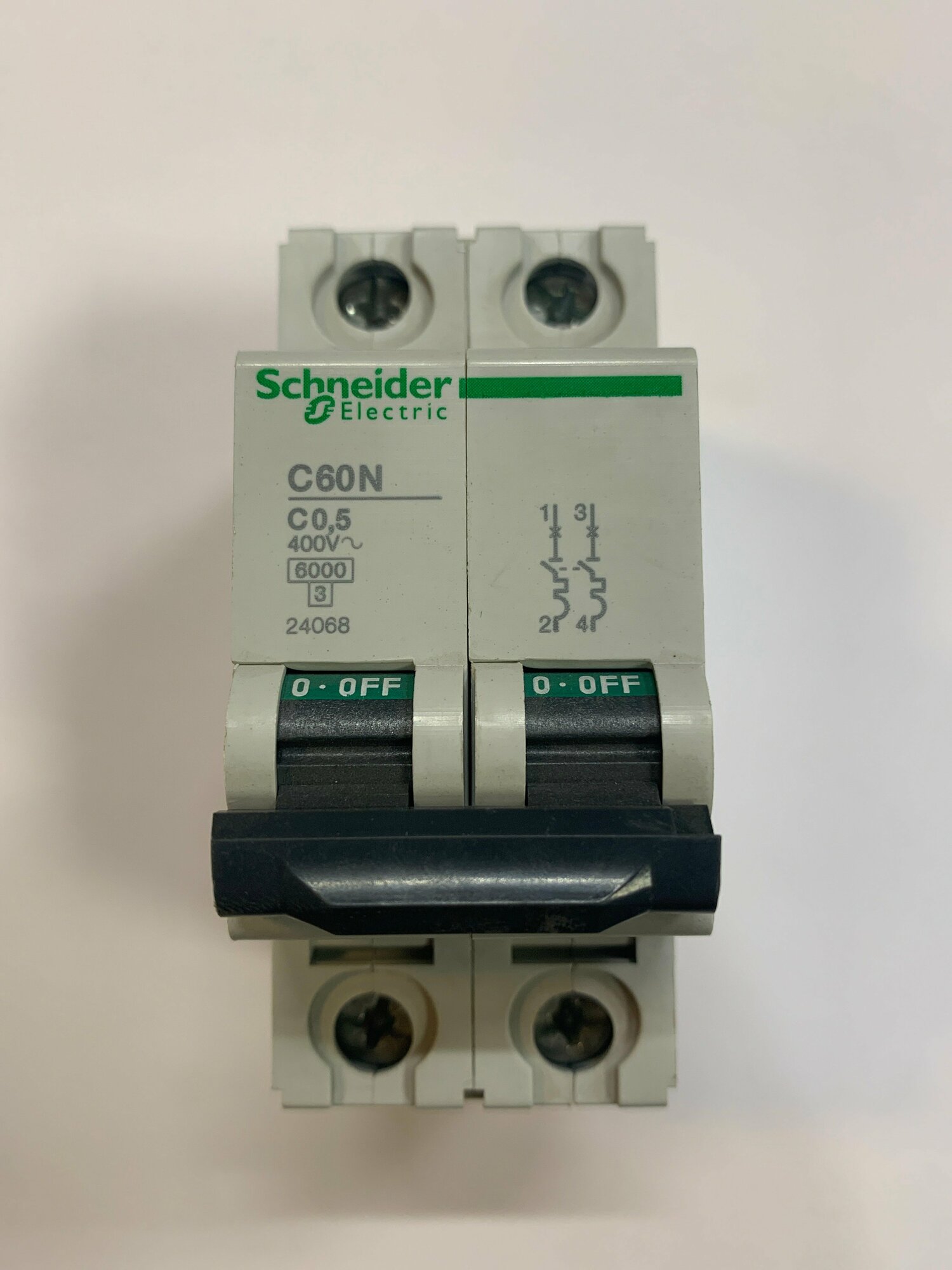 Автоматический выключатель Schneider Electric 24068 2P 0.5A 400V кривая C