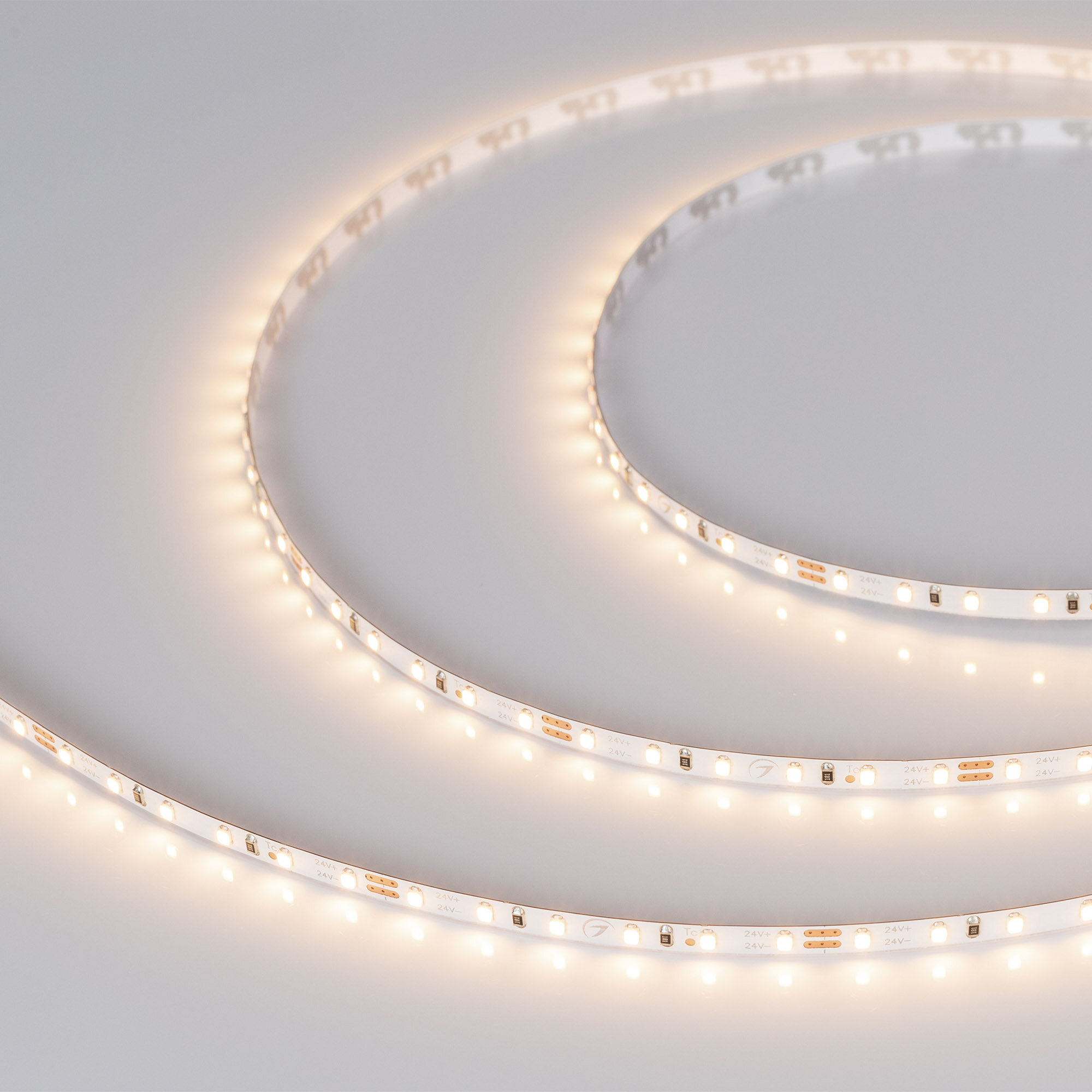 Светодиодная лента Arlight 5,4W/m 120LED/m 2216SMD теплый белый 5M - фото №3