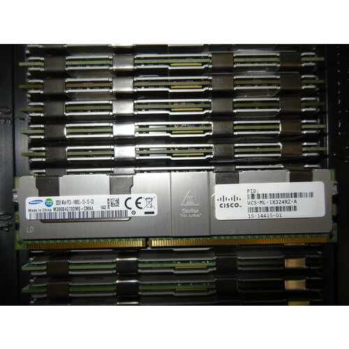 Серверная память DDR3 32GB 1866Mhz ECC REG 4R x4 PC3-14900L 1.5v M386B4G70DM0-CMA4 1x32 ГБ