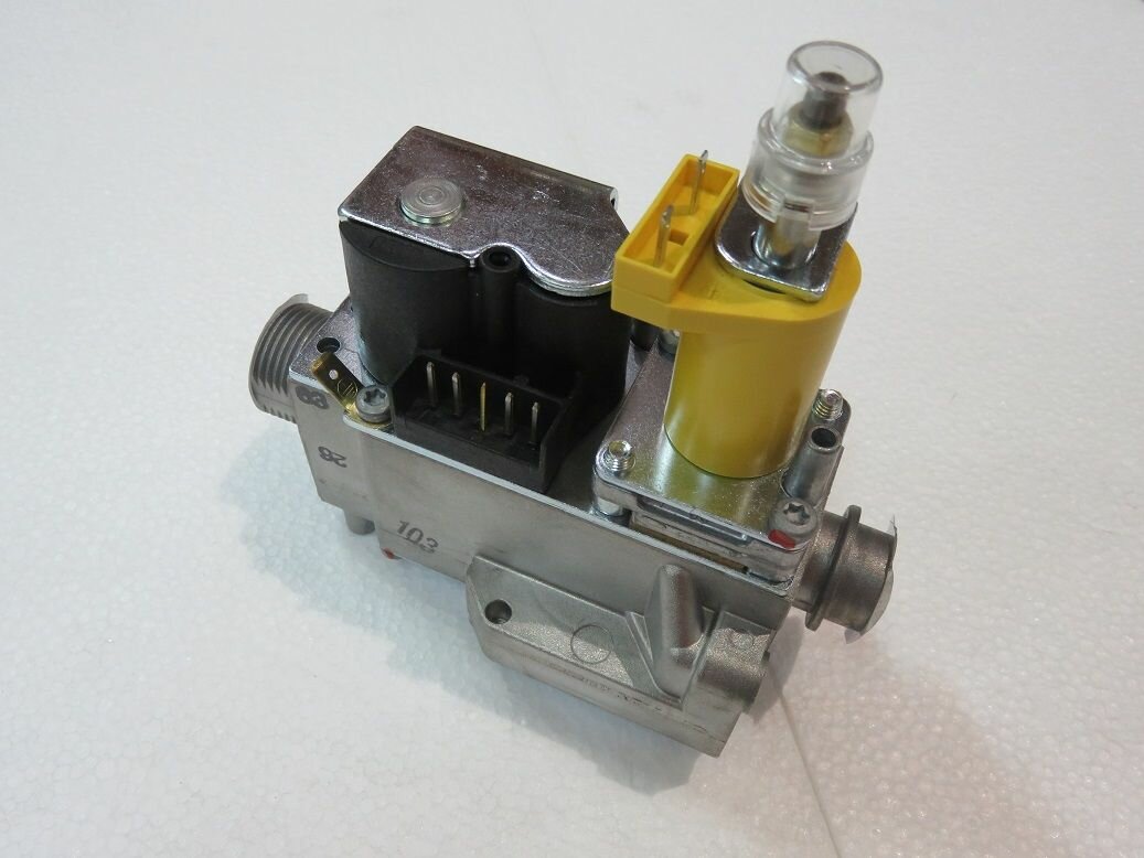 Клапан газовый Baxi 710660400 (HONEYWELL VK4105M)