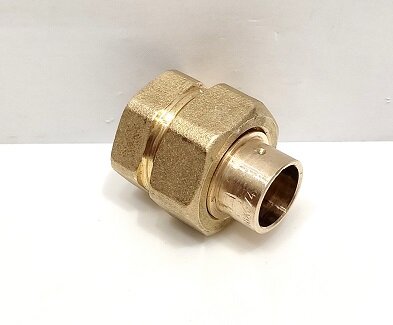 Сгон самоуплотняющийся с внутренней резьбой 18x3/4