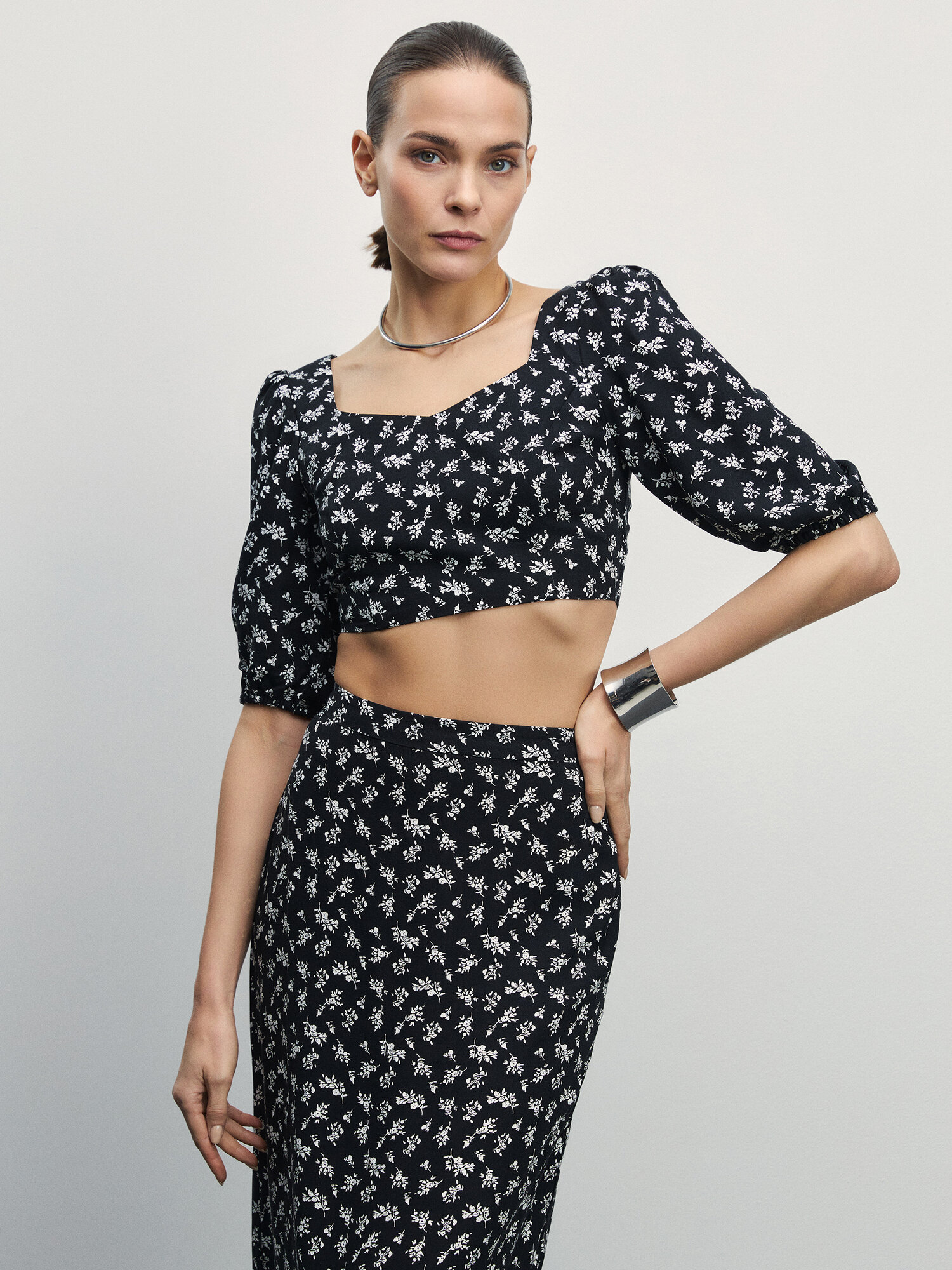 Топ Zarina