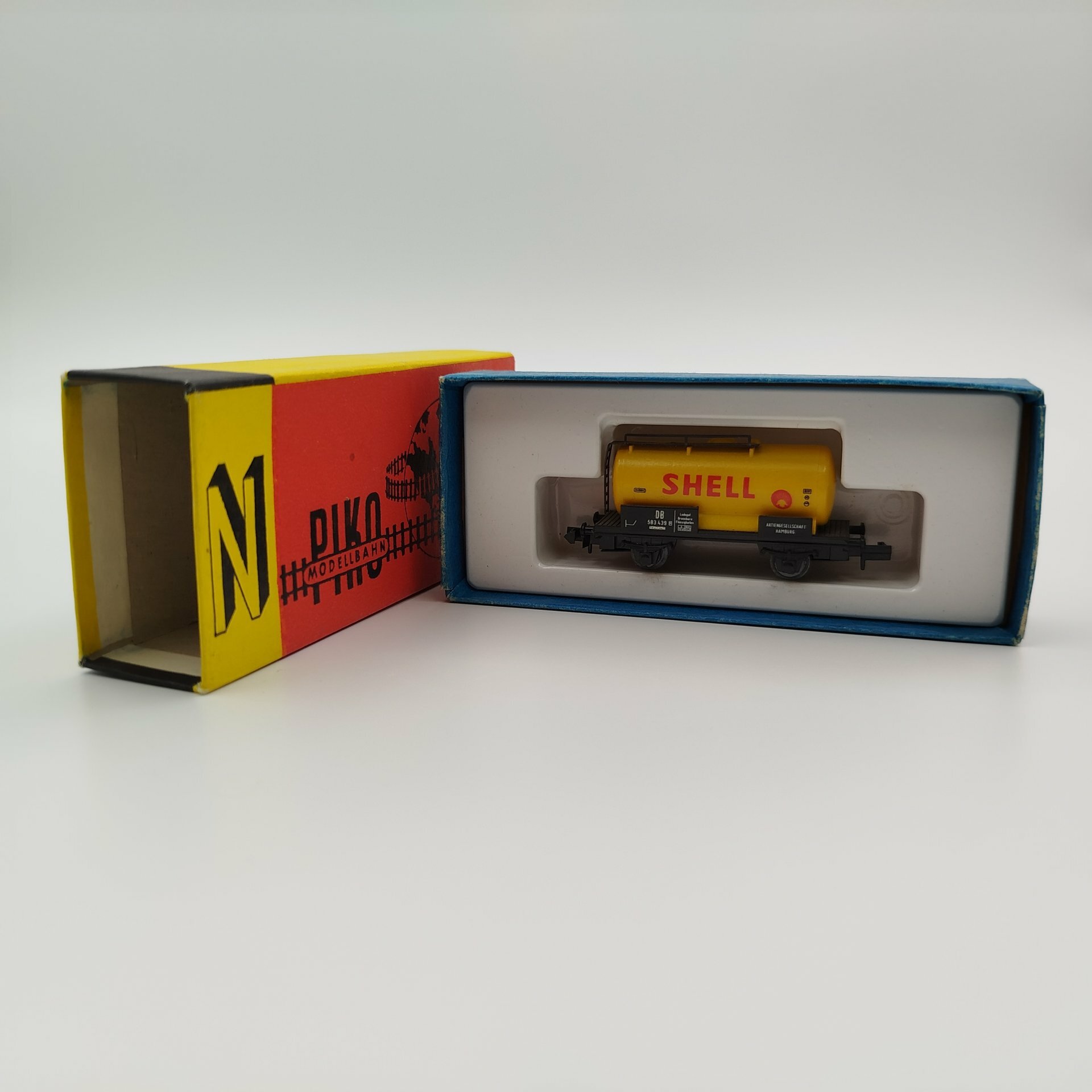 Модель железнодорожного вагона "Цистерна MINOL 5/4148-018", в оригинальной коробке