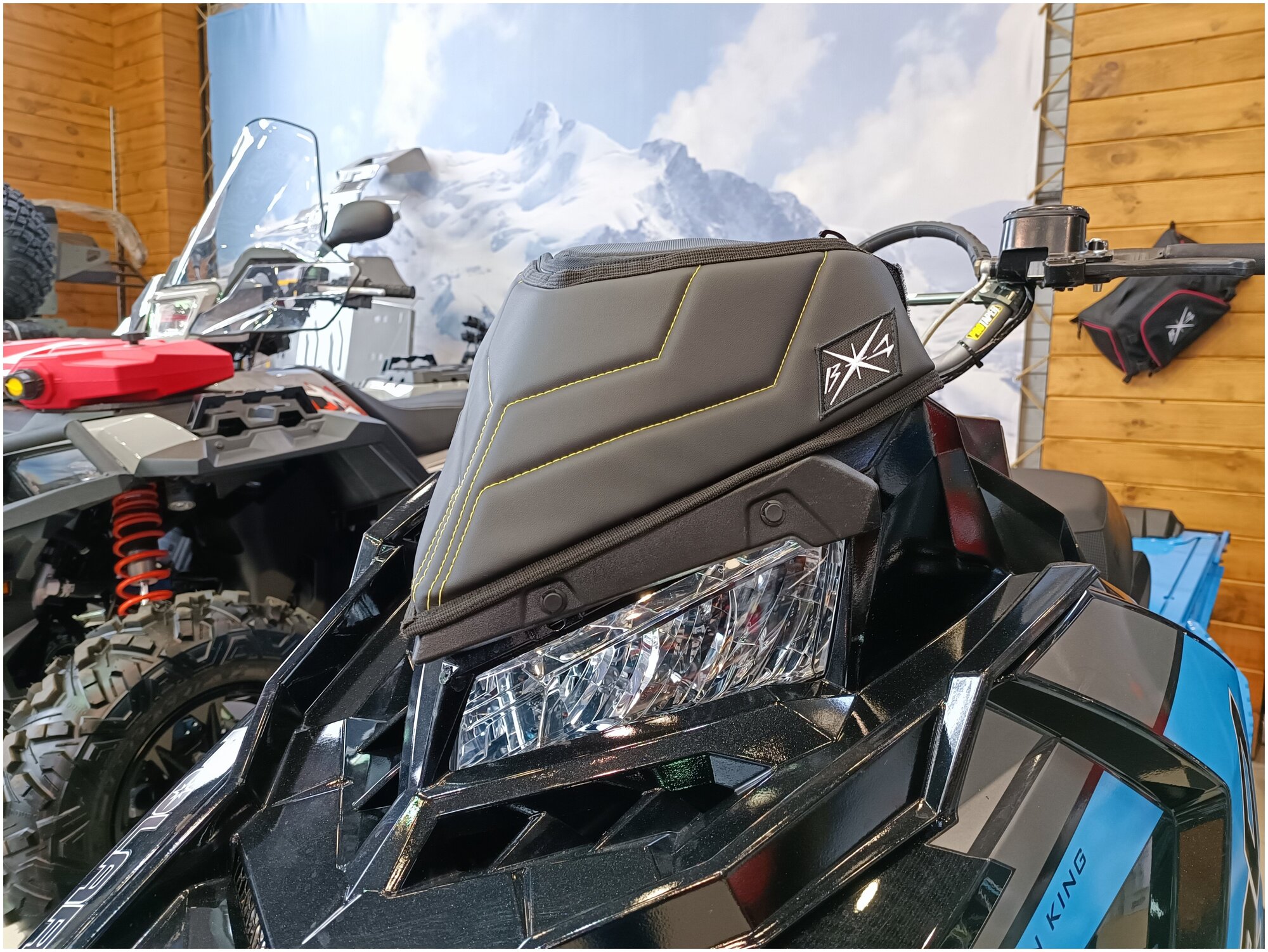 Сумка ветрозащитная для снегохода Polaris, платформа Axys