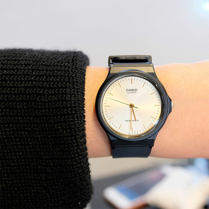 Наручные часы CASIO, бежевый, черный — фото 1