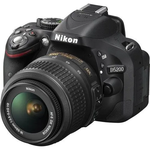 Фотоаппарат Nikon D5200 kit 18-55mm