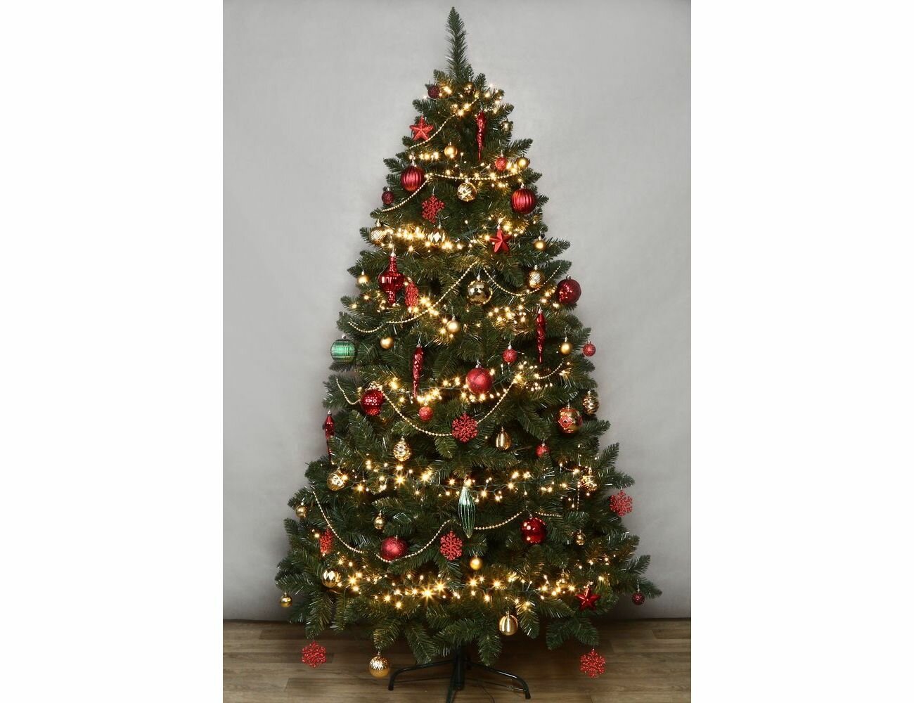 Искусственная елка с гирляндой и игрушками лапландия - королева рождества 210 см, 700 теплых белых LED, контроллер, ПВХ, Winter Deco 7500093-набор