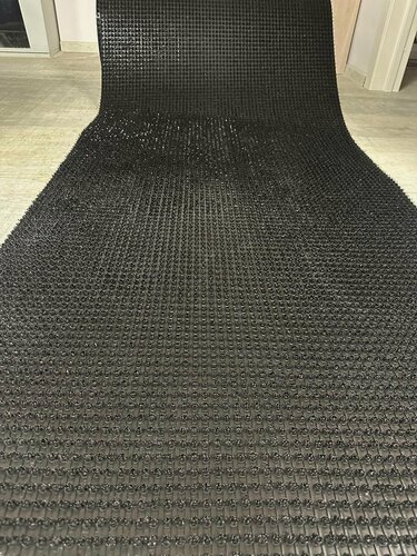 Изображение товара Рулонное покрытие Стандарт, противоскользящее, черное, 0.9м x 15м