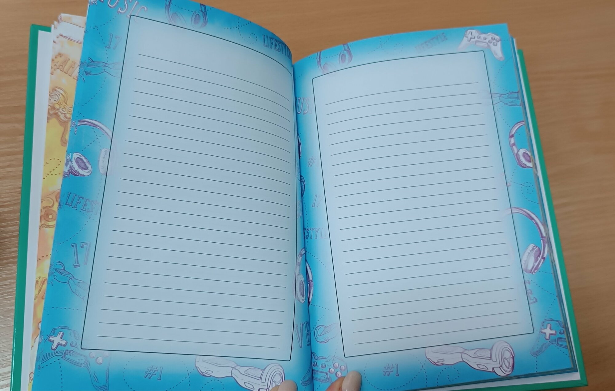 Записная книжка" для мальчиков с твёрдым переплётом — фото 1