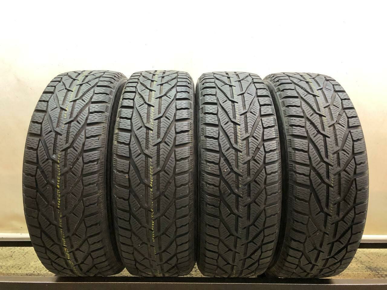 Kormoran SUV Snow 225/65 R17 БУ Шины Зимние