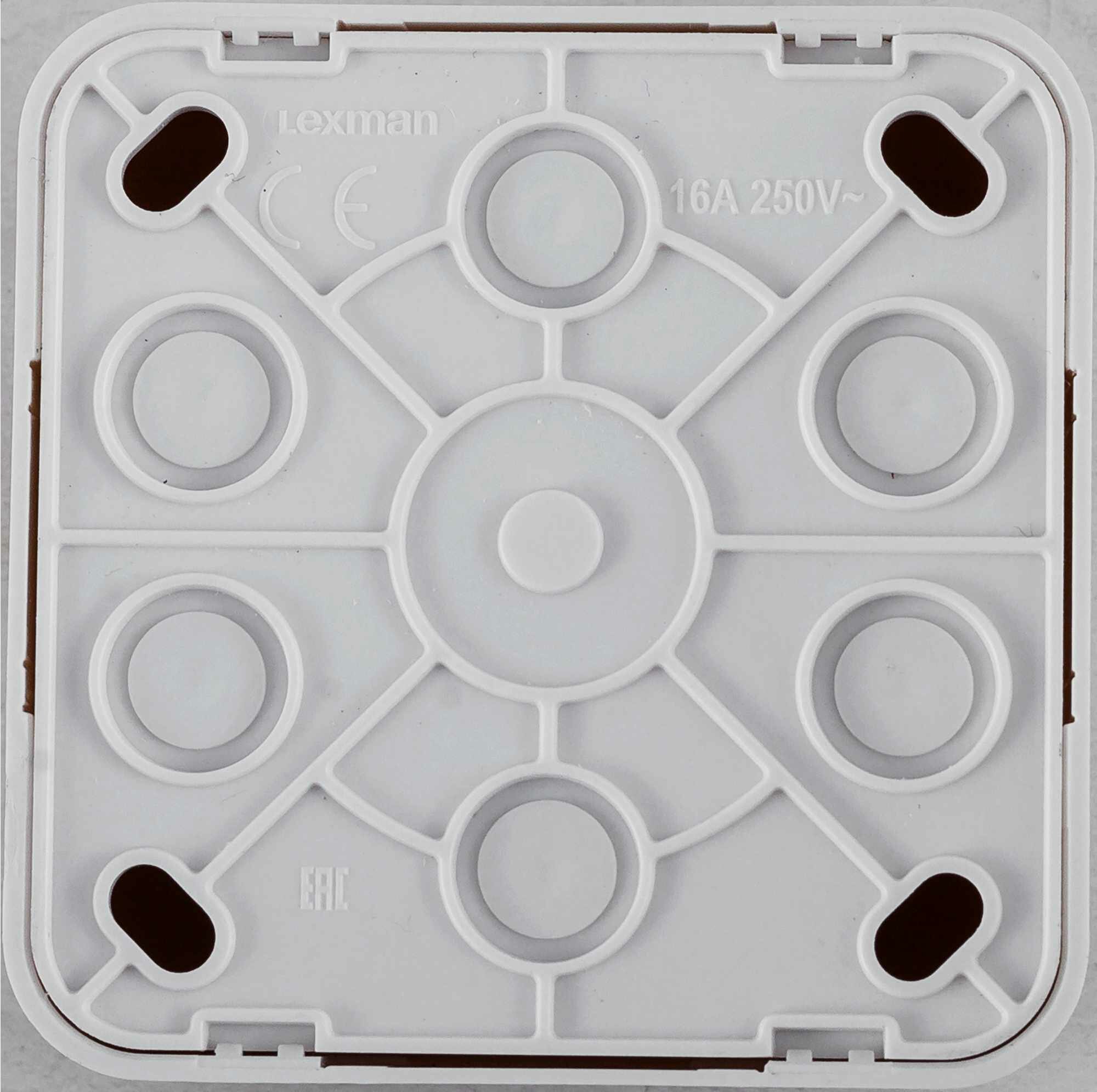 Розетка компьютерная накладная Lexman First RJ45, цвет белый - фото №3