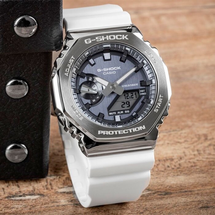 Наручные часы CASIO G-Shock, серебристый — фото 1