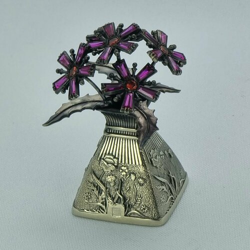 Колокольчик металлический Полевые цветы - Космея темно-розовая настольный из бронзы 7100₽