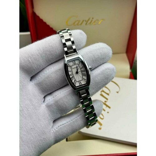 Наручные часы Cartier