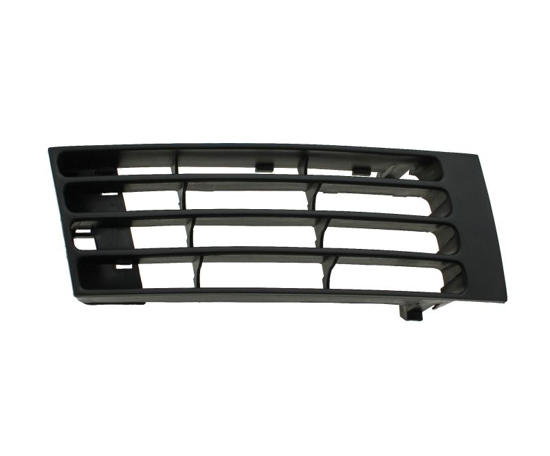 TYG AD99015GAR (8D0807346AB3FZ) решетка бампера передн прав черн audi: a4 (b5) 99-