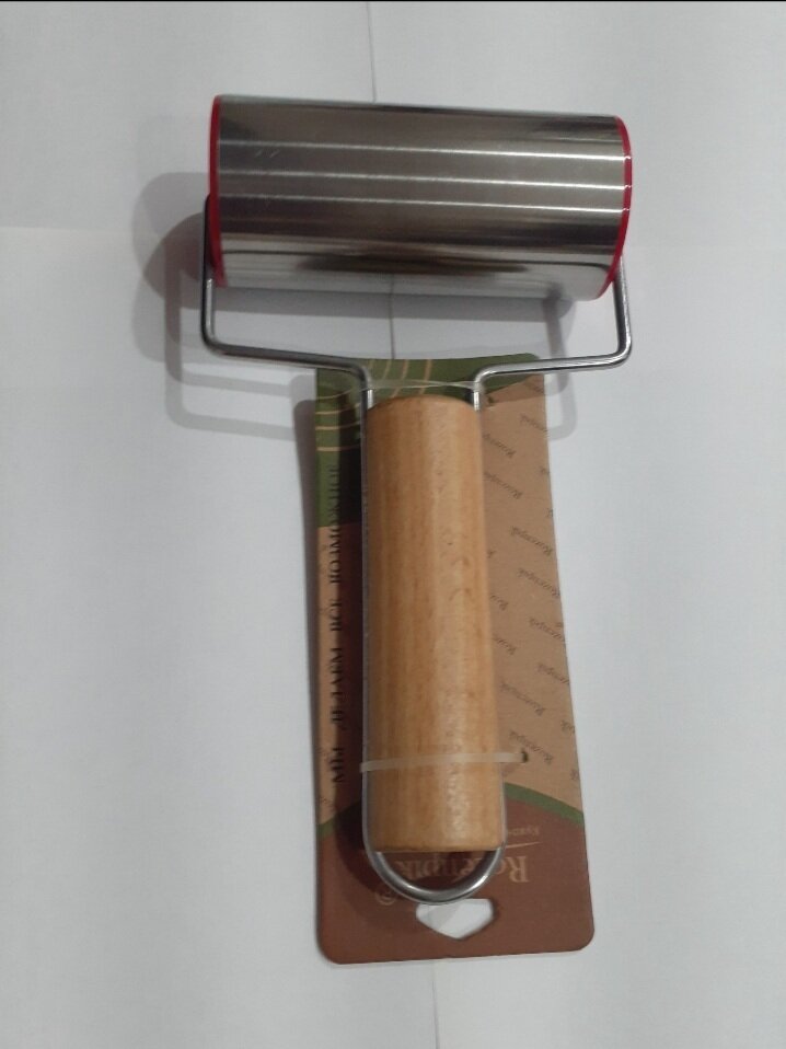 Скалка для раскатки теста с деревянной ручкой