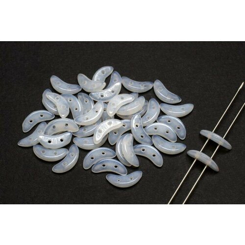 Бусины Crescent beads 10х3мм, цвет 0310-02010 Alabaster, 708-013, 5г (около 40 шт)
