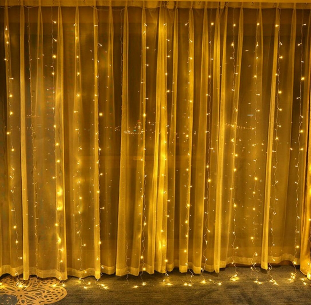 фото Гирлянда роса ( комплект ) на окно