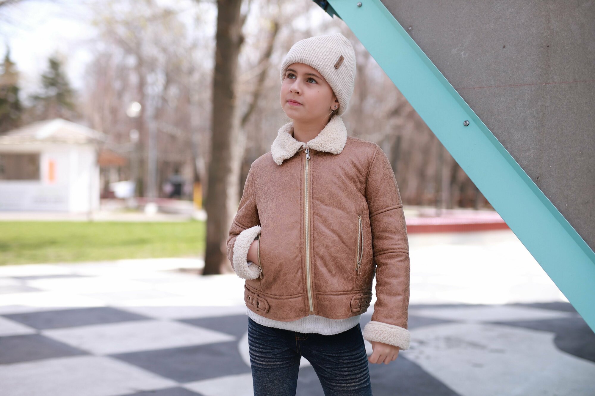 Шапка-бини Андерсен Осень-зима 2022 для девочек, размер 54-56, бежевый — фото 1