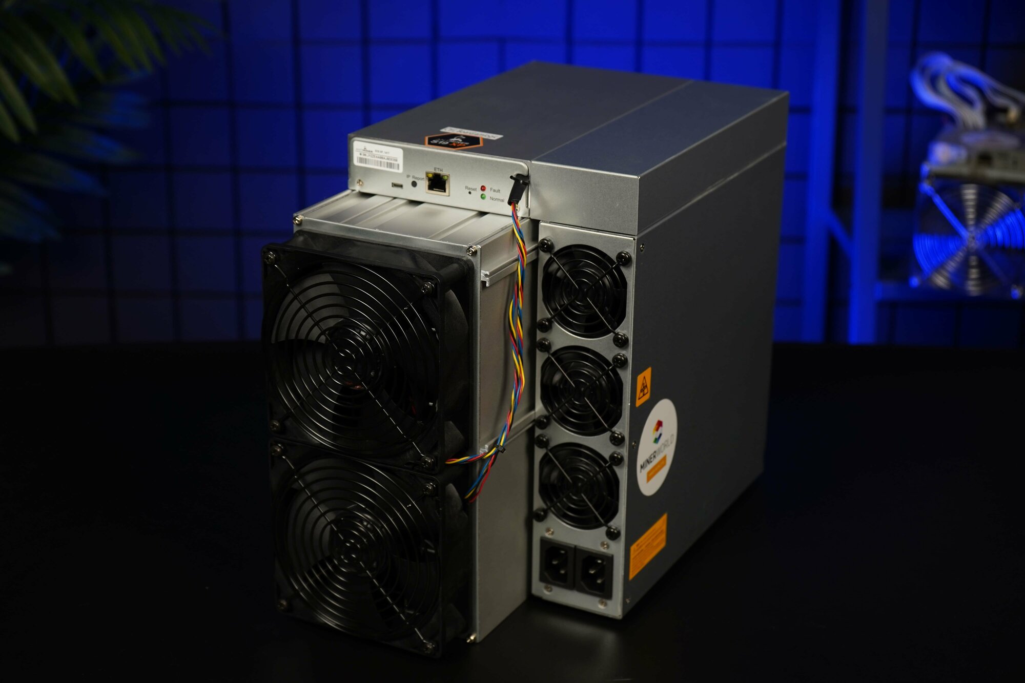 Asic-майнер Bitmain Antminer S19 XP 141TH/s — фото 20
