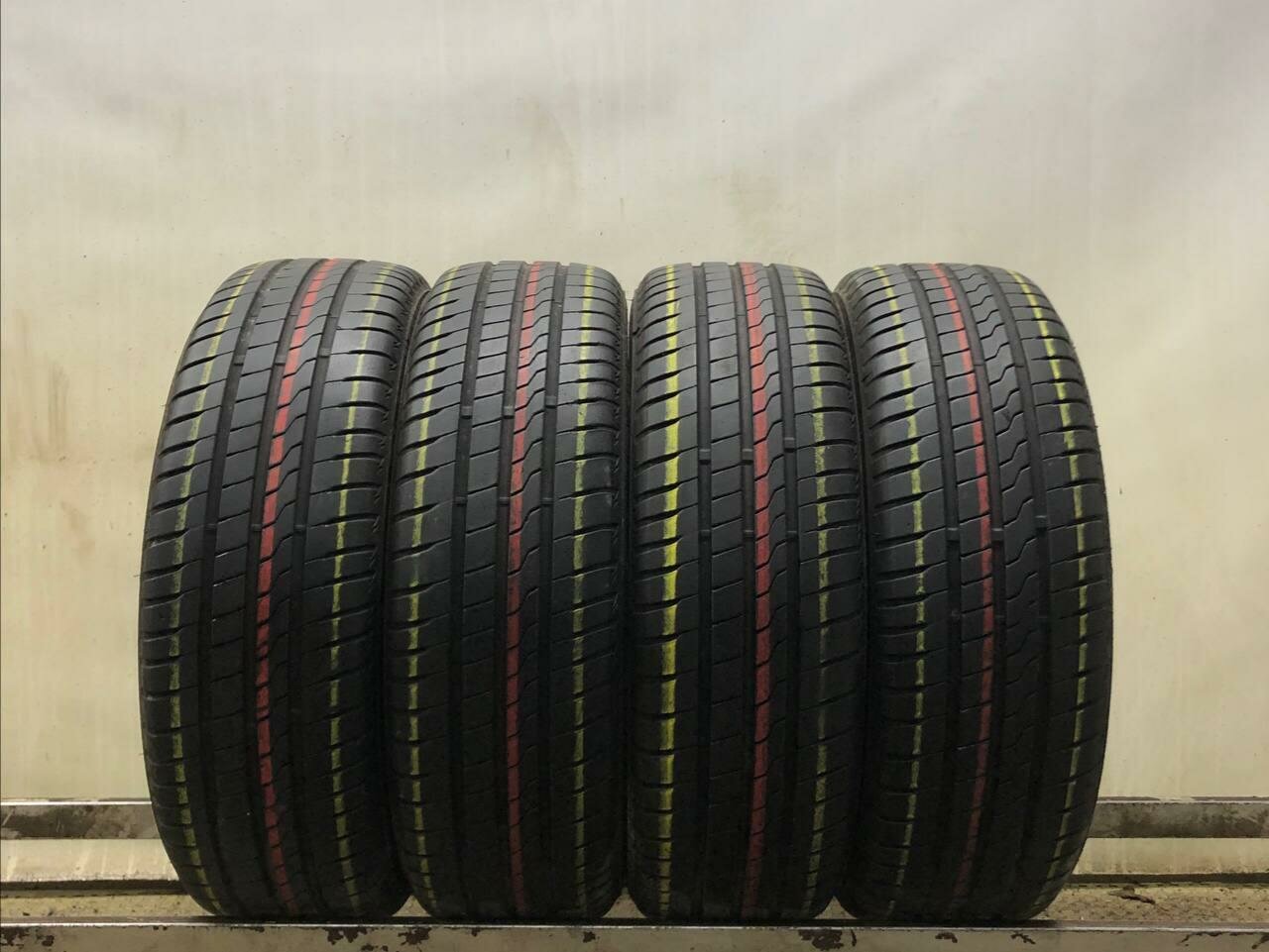 Firestone RoadHawk 185/65 R15 БУ Шины Летние