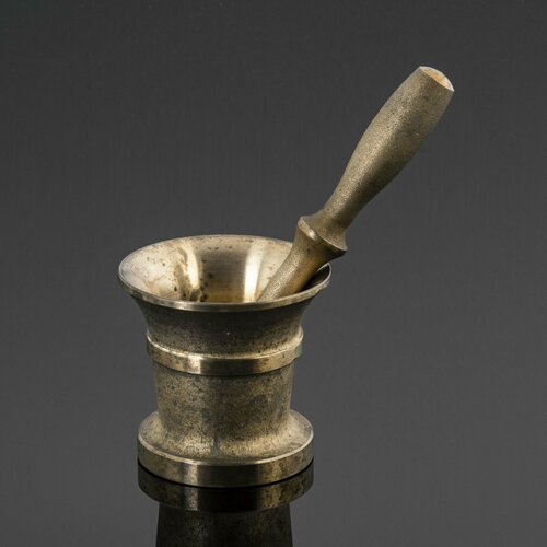 Ступа ступка с поперечным пояском в комплекте с пестиком бронза литье 7150₽