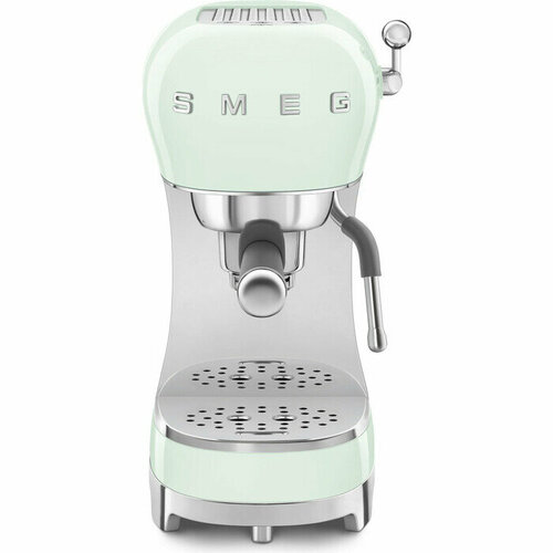 Кофеварка Smeg ECF02PGEU 6499000₽