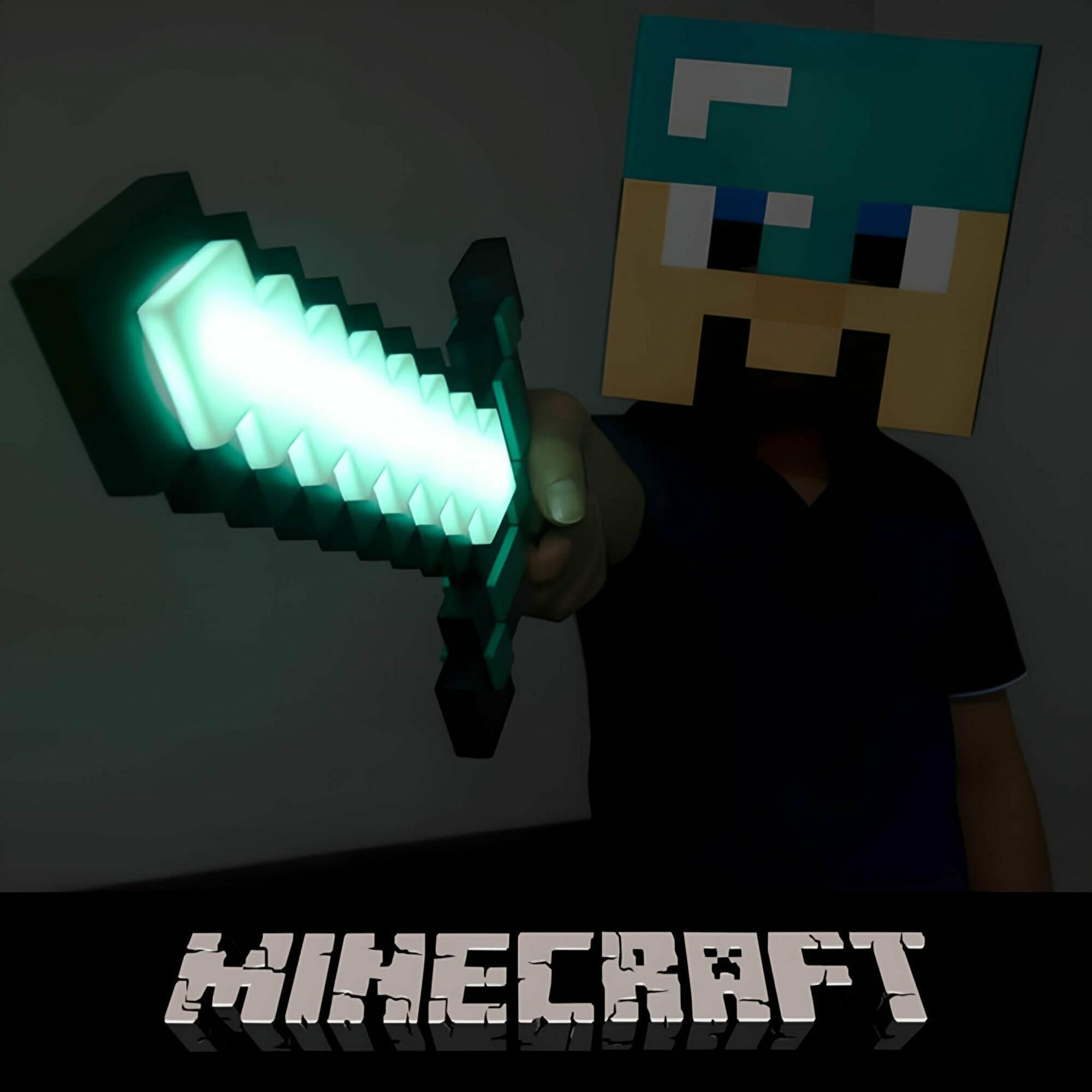 Светильник-ночник Minecraft "Алмазный меч", USB-зарядка, ABS-пластик, синий, бирюзовый