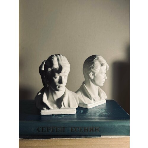 Статуэтка бюст Сергей Есенин белая неокрашенная