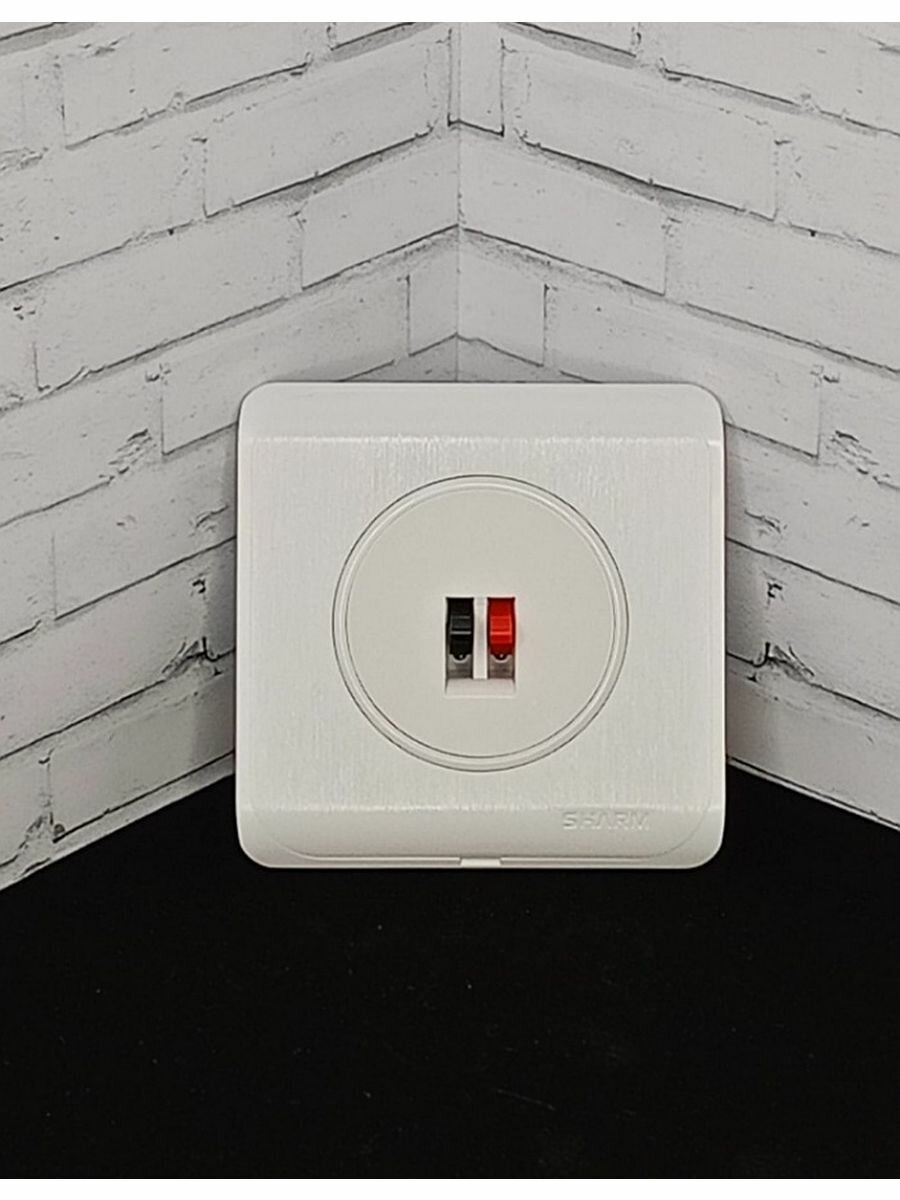 фото Розетки Sharm Electrical 0 белый текстурный, белый, белый глянец, белый матовый