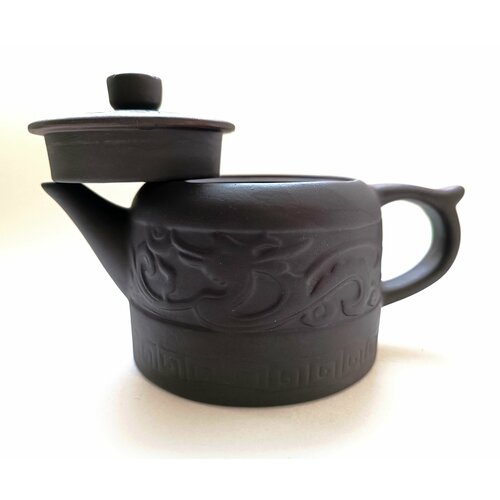 Чайник глиняный 