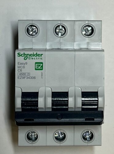 Изображение товара Автоматический выключатель 3P 6A (С) Easy9 4,5кА Schneider Electric