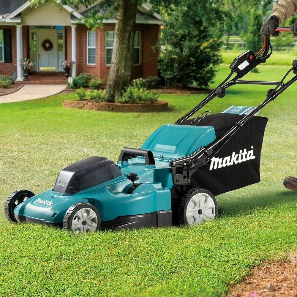 Аккумуляторная газонокосилка Makita, 2x18 В, 53 см, 70 л, без АКБ и ЗУ, DLM539Z