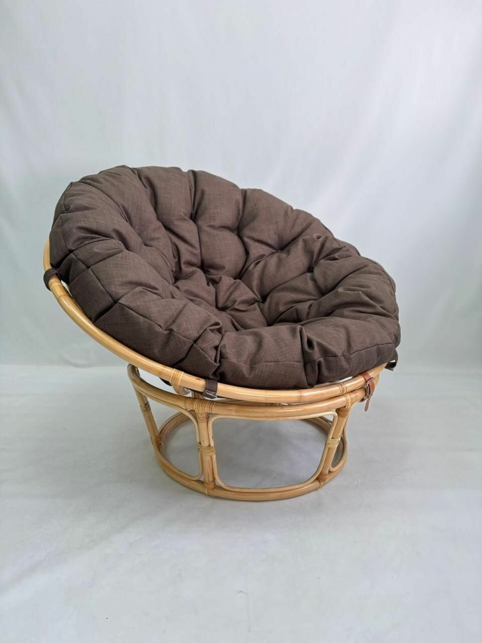 Кресло Папасан из ротанга с мягкой подушкой