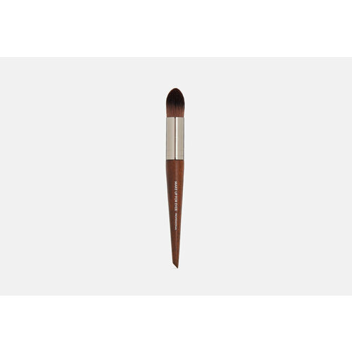 Высокоточная кисть для тонального средства Make Up For Ever Precision Found Brush 100 1шт 9000₽