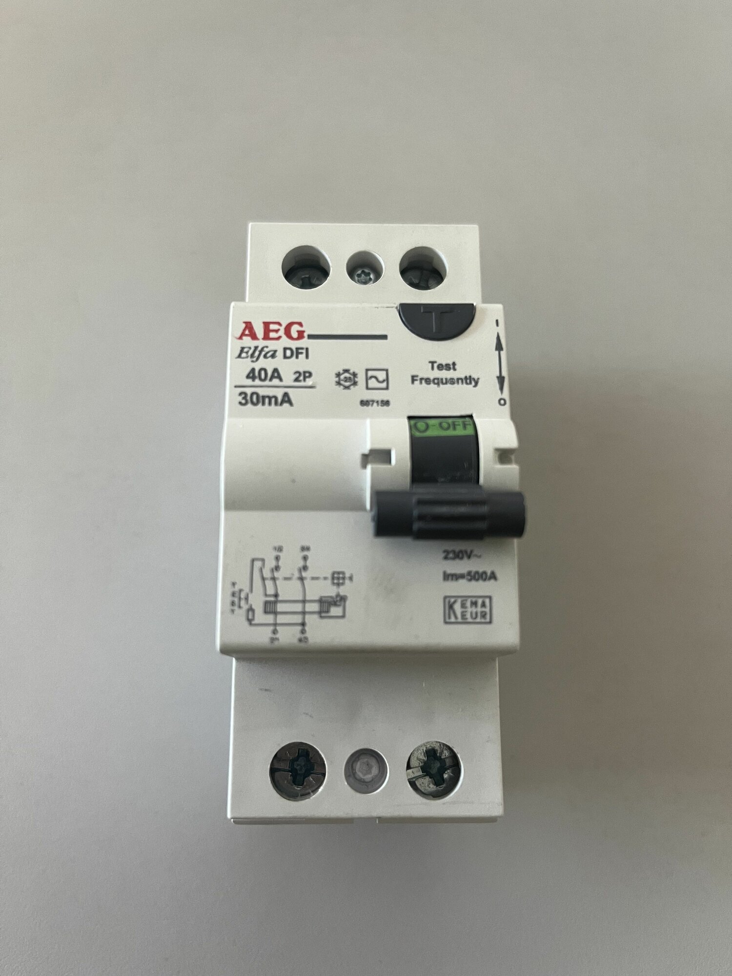 AEG УЗО 2п 40A 30мA тип AC.
