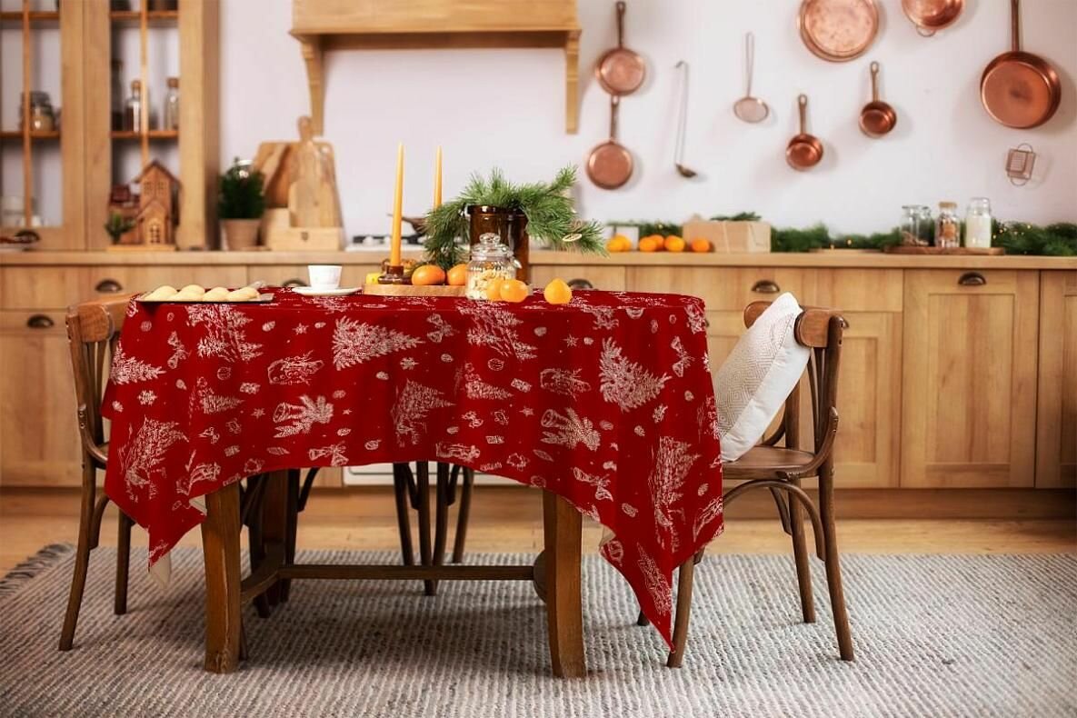 Скатерть с рисунком, новогодняя, 140*240, красная