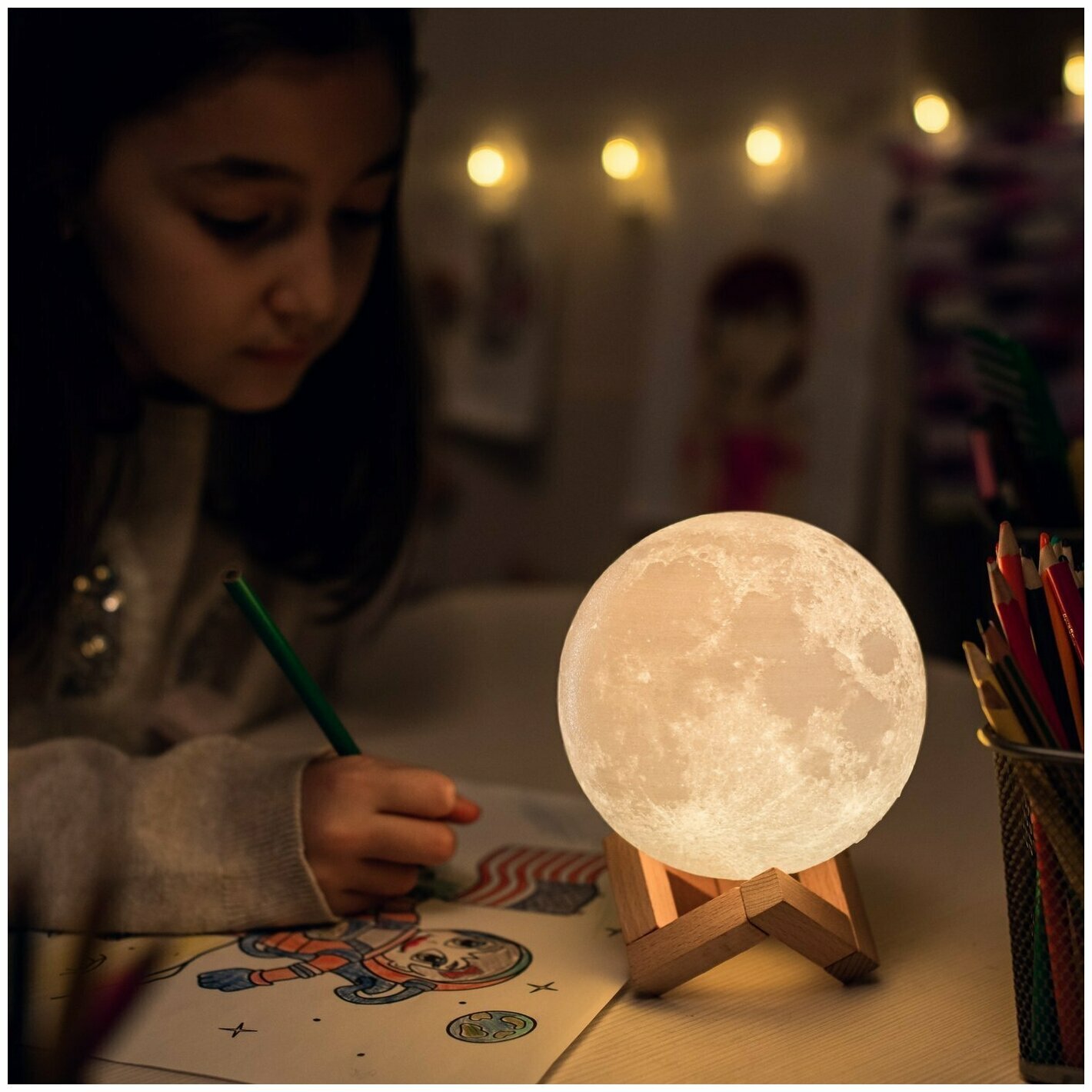 Ночник Daswerk Лунная ночь детский LED лампа с пультом 16 цветов диаметр 15см Ningbo Jiangbei Home Products Trading Company - фото №16