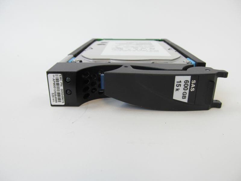 Жесткий диск 005049675 EMC 600-GB 6G 15K 3.5 SAS HDD