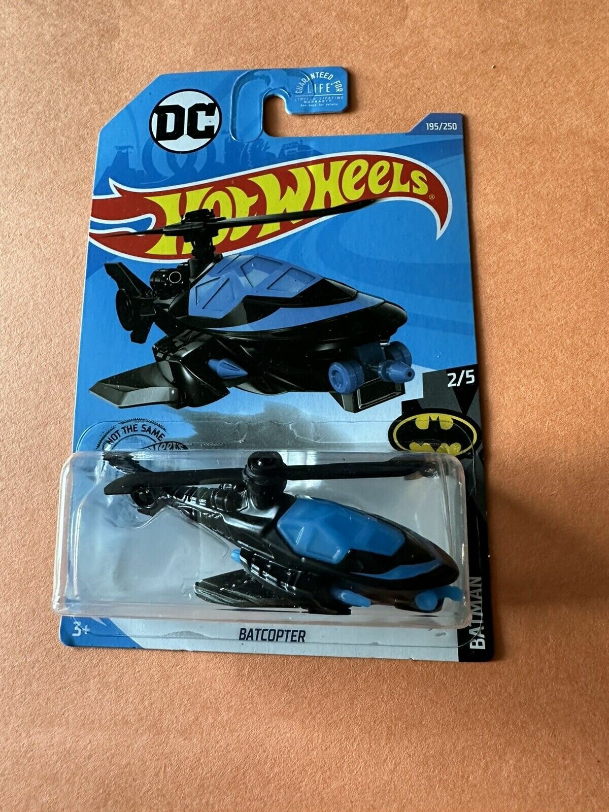 Машинка детская Hot Wheels коллекционная BATCOPTER