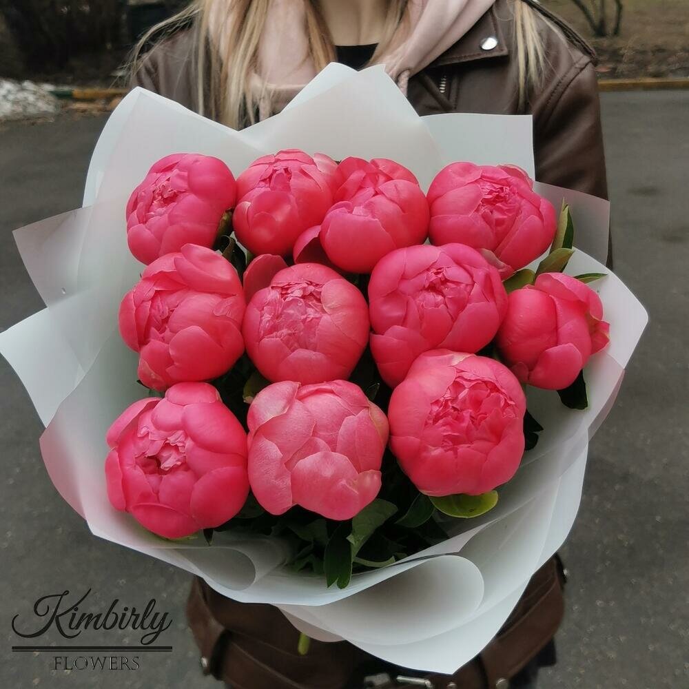 19 коралловых пионов Корал Шарм. Букет 1 Kimbirly Flowers