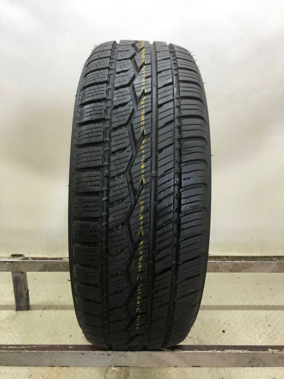 Toyo CELSIUS 195/60 R16 БУ Шины Зимние