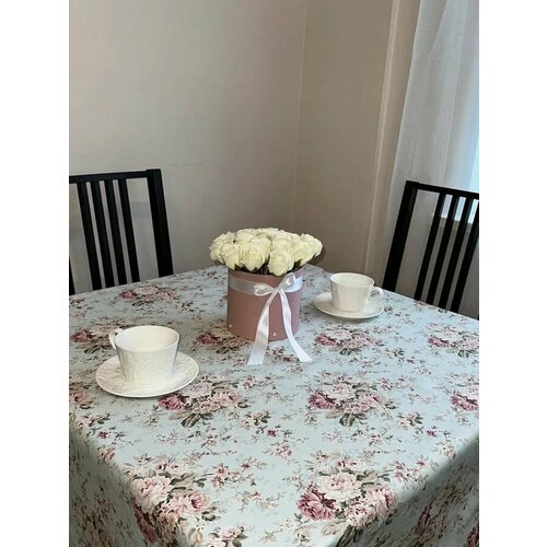 Скатерть праздничная / текстильная / с тефлоновой пропиткой / 170*210см/ Duck /Пионы