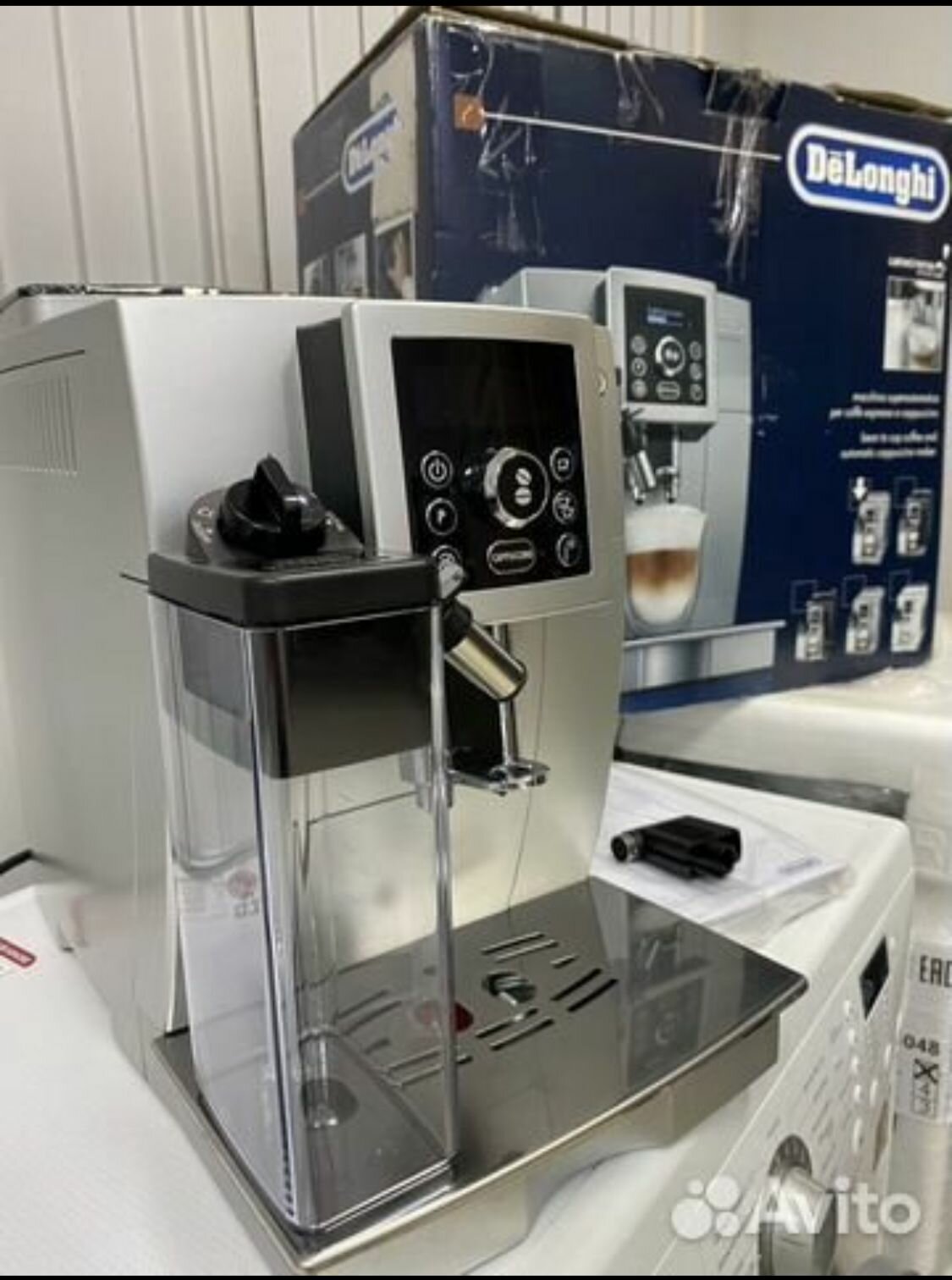 Кофемашина DeLonghi ECAM23.460. S