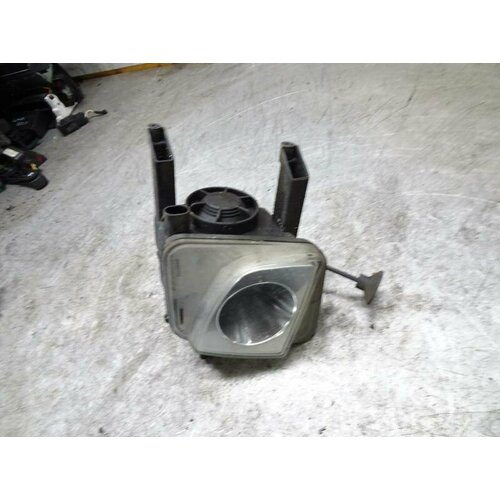 Фара противотуманная левая Opel Meriva A 13262045 арт10391-E0163868 8428₽