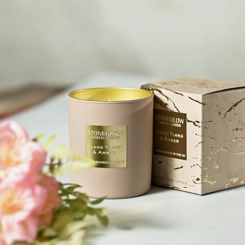 Изображение товара Stoneglow Candles Свеча в цилиндр. стаканчик "Иланг-Иланг и Амбра, 90х80 mm 40 часов"