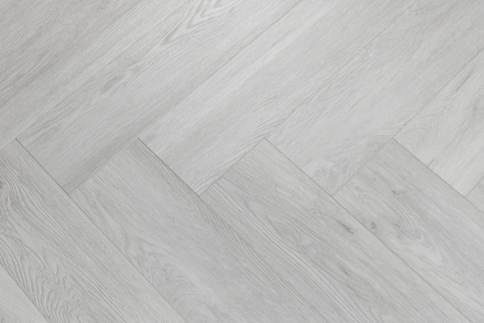 Кварцвинил SPC английская ёлка Sanamero Magic 802M (128x640мм), 16шт./1,31м2/уп.