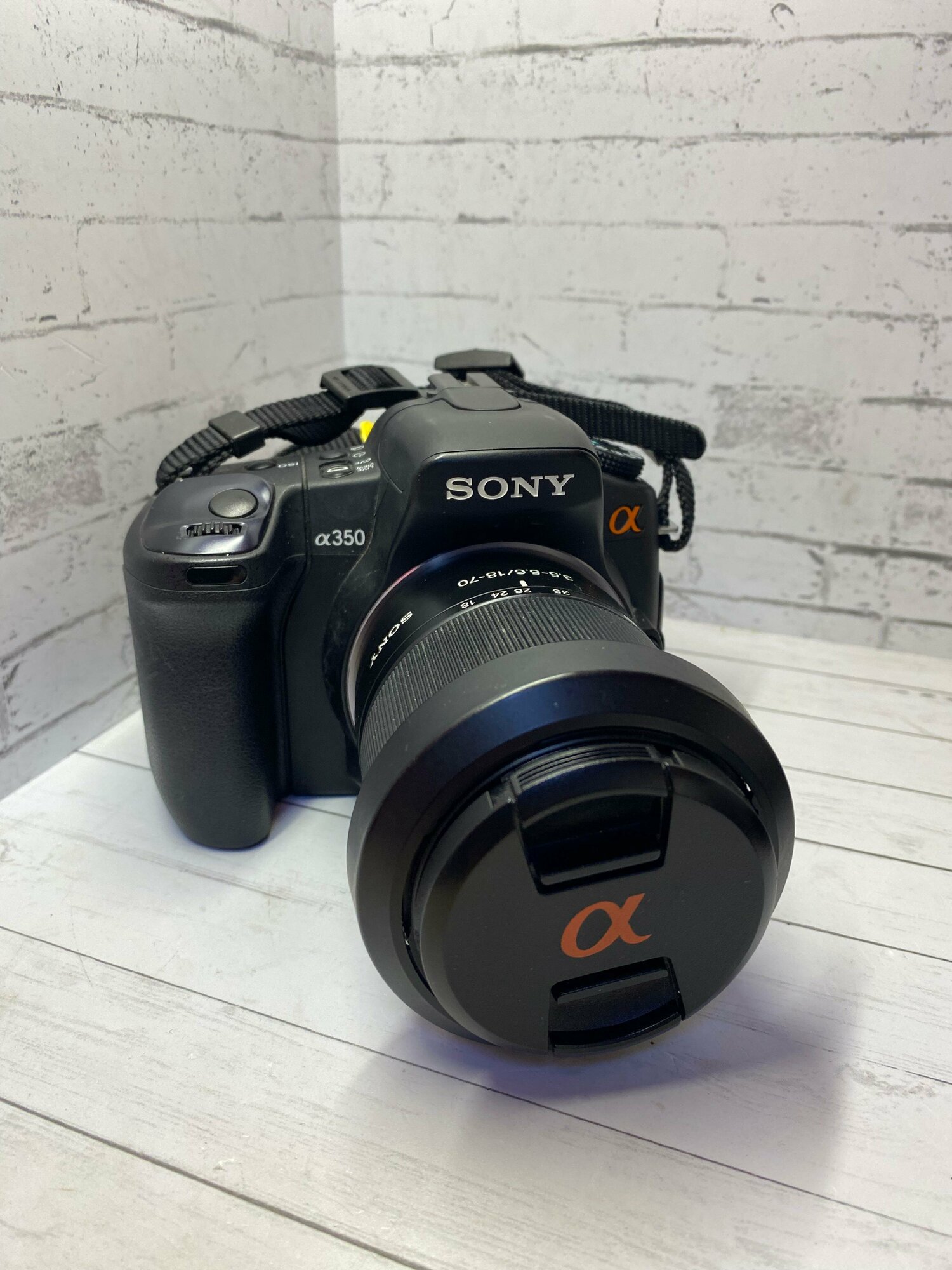 Фотоаппарат Sony Alpha DSLR-A350 Kit