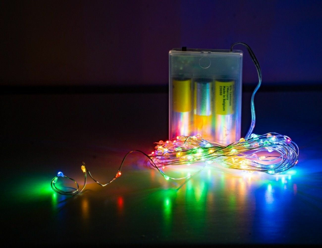 Гирлянда 40 разноцветных mini LED-огней, 2 м, серебристый провод, батарейки, Koopman International